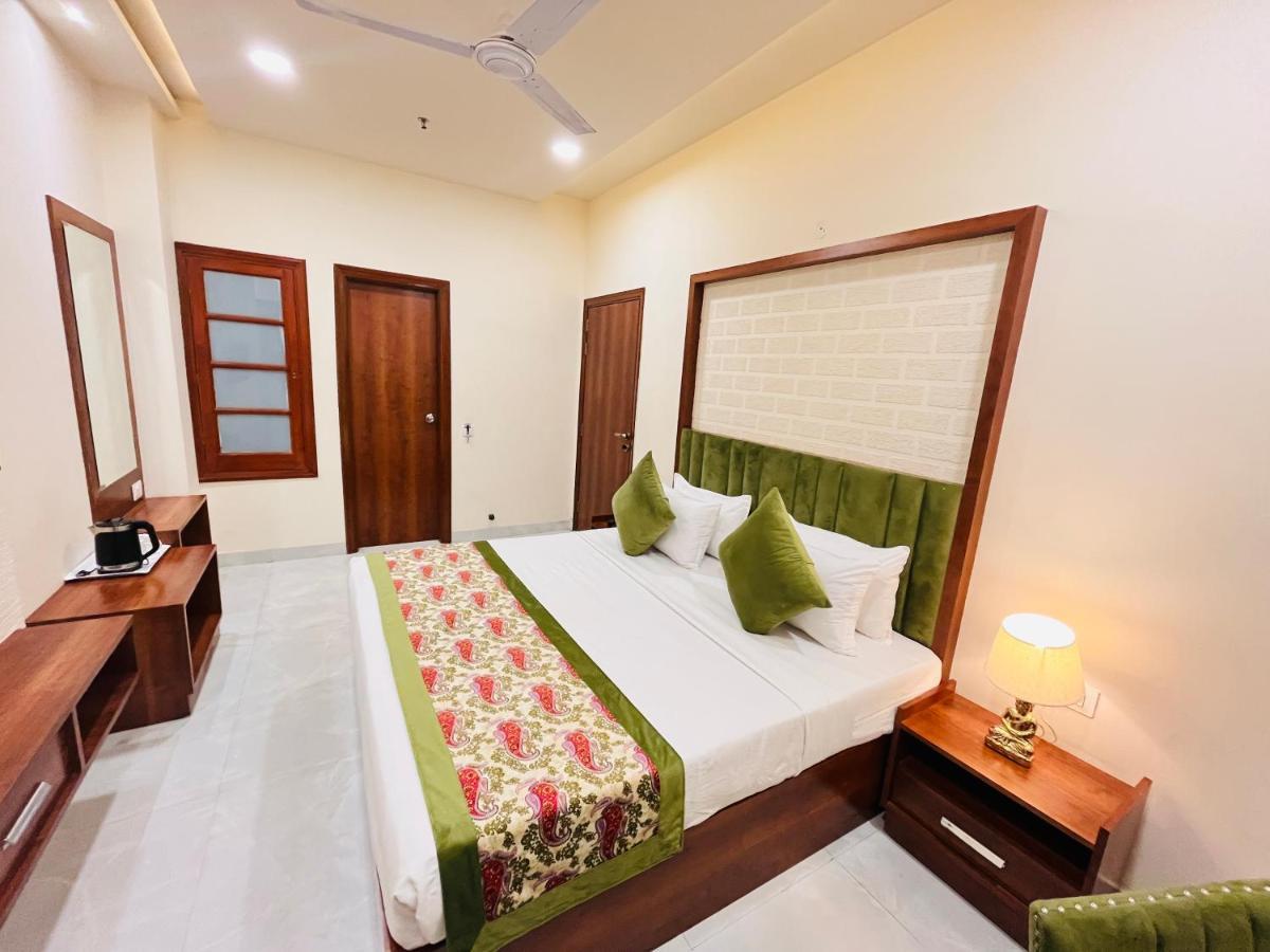 Hotel The Orchid Tree Amritsar - Walking From Golden Temple Exterior photo